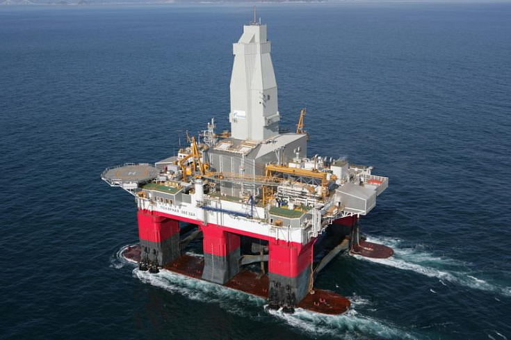 Polar Star floating semi-submersible drilling rig